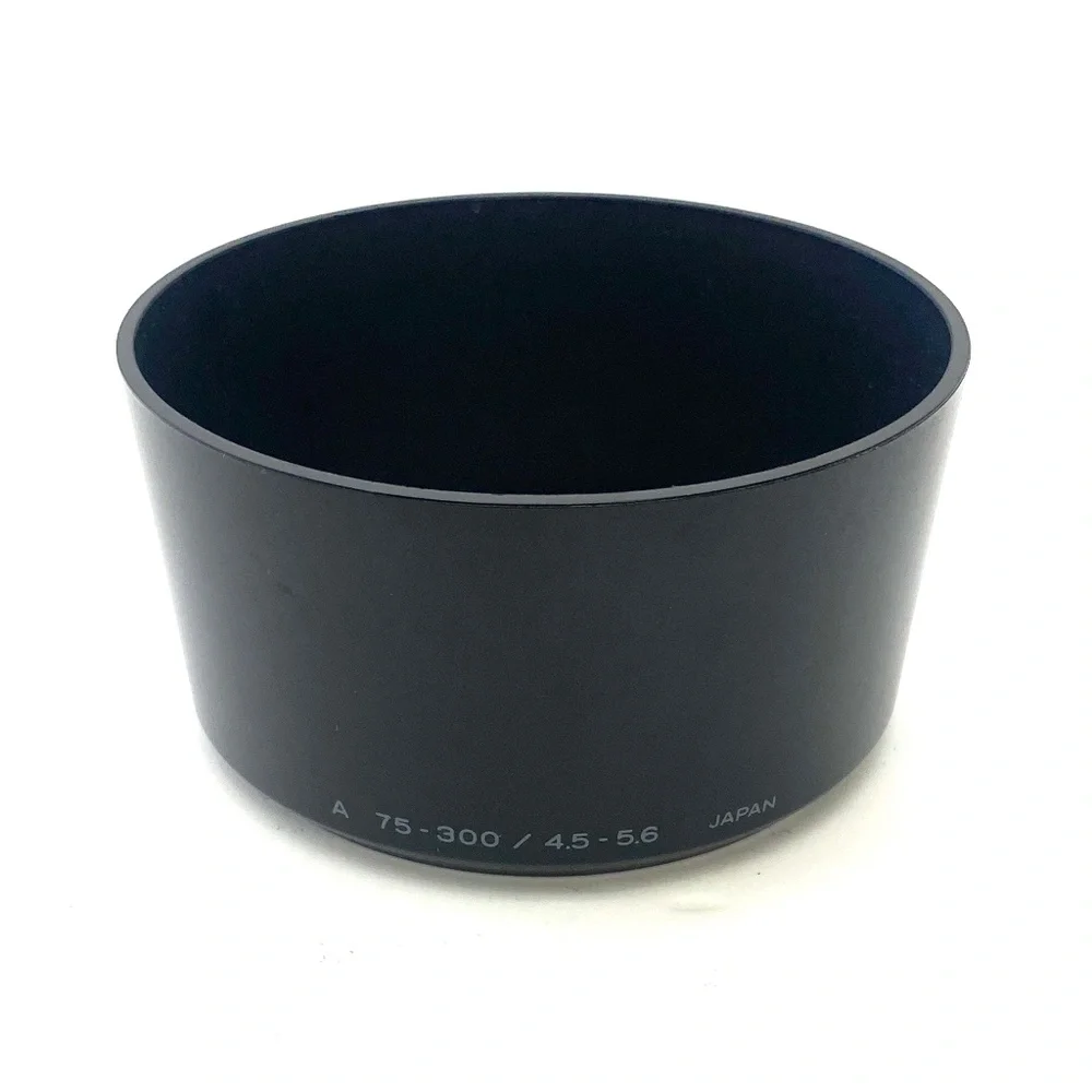 Minolta  A 75 - 300/ 4.5 - 5.6  Black Lens Hood